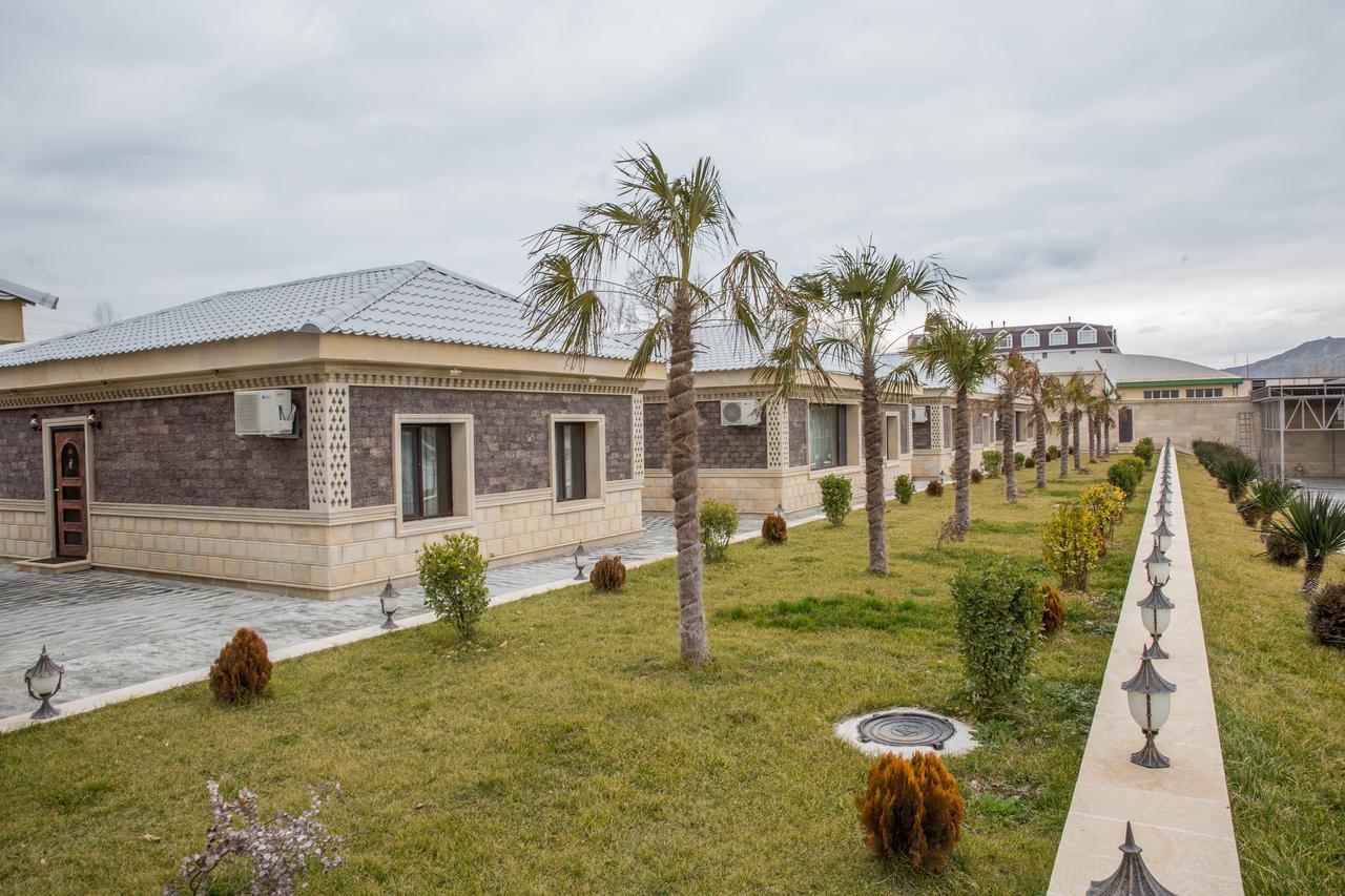 מינגסוויר Semeni Hotel & Restaurant מראה חיצוני תמונה